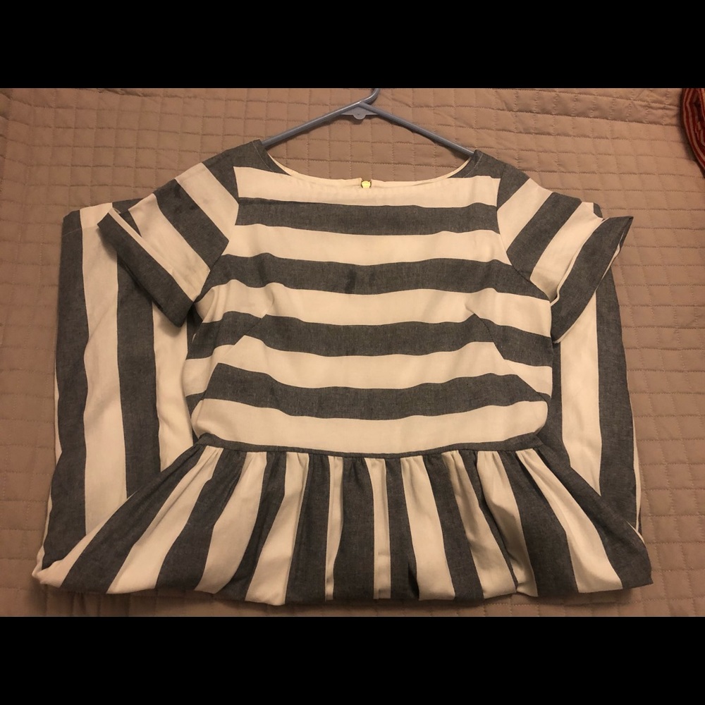 Shaggy apple dress wore once
